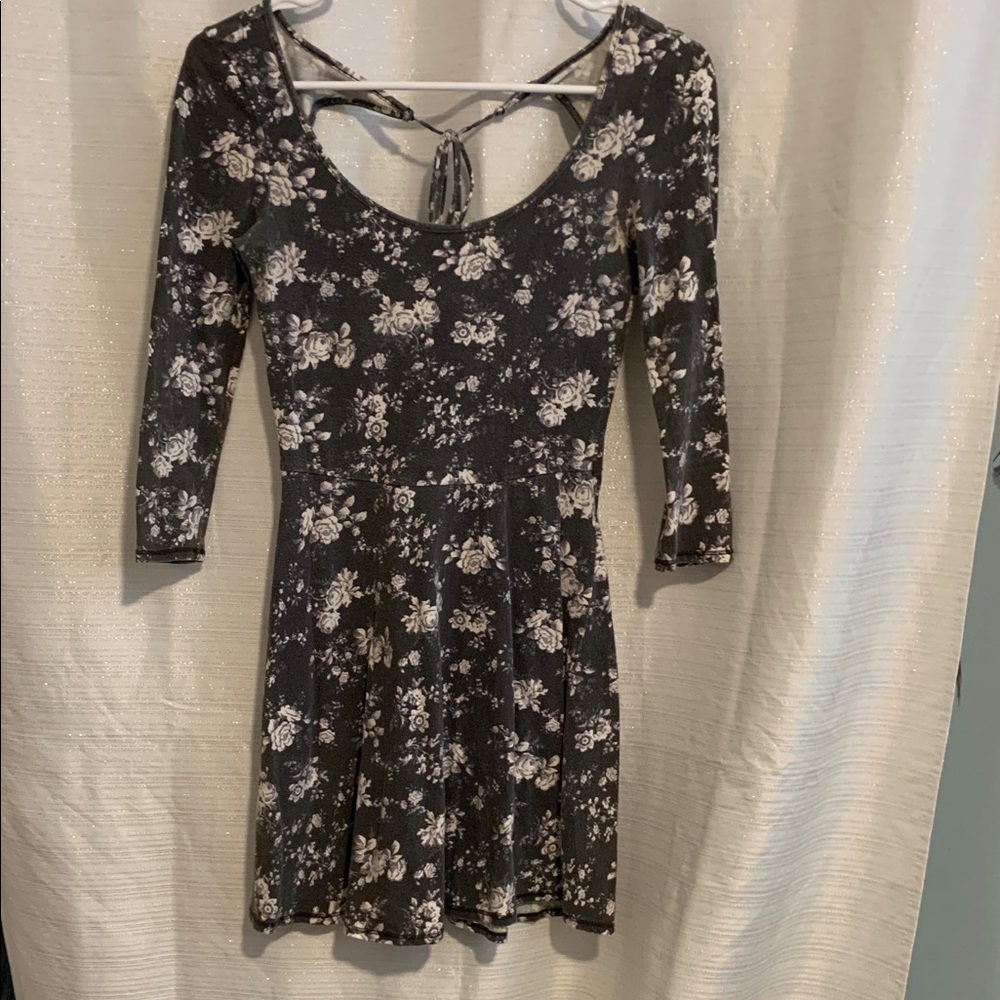 American Eagle Outfitters Black and White Floral Mini Dress